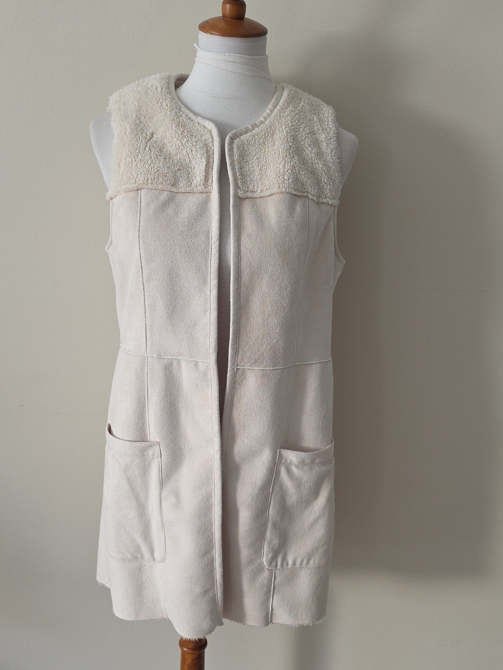White House Black Market Sleeveless Cream Sherpa-Trim Vest